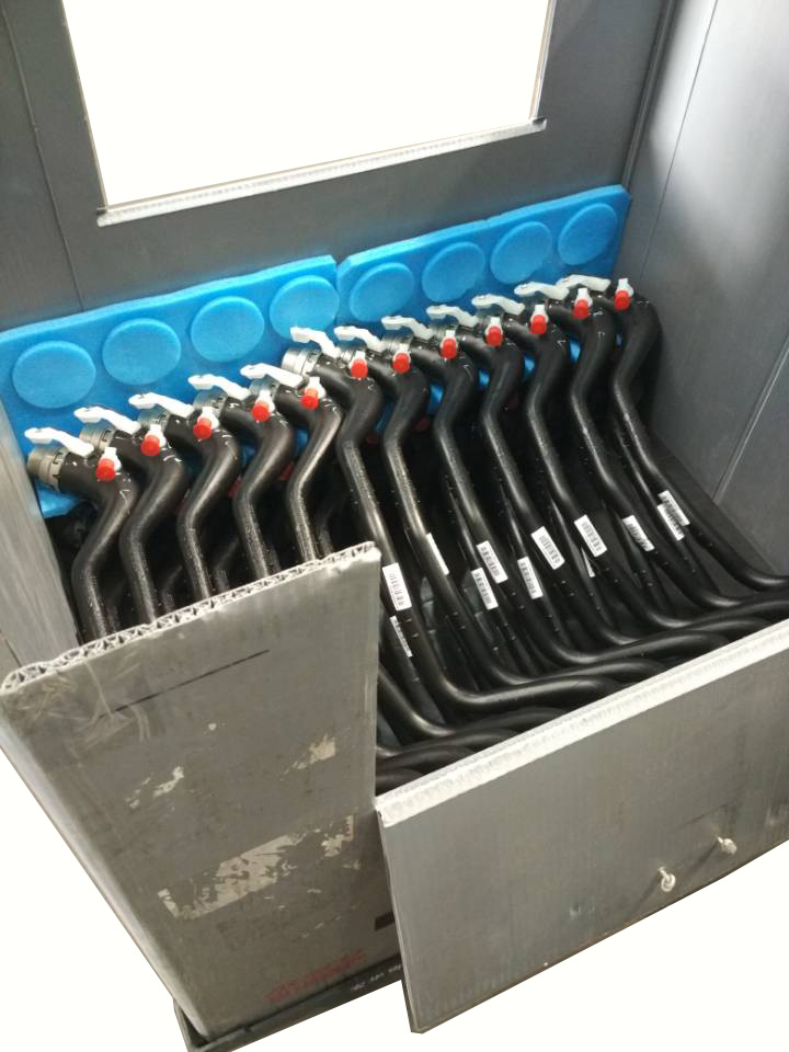 塑料箱(图1)
